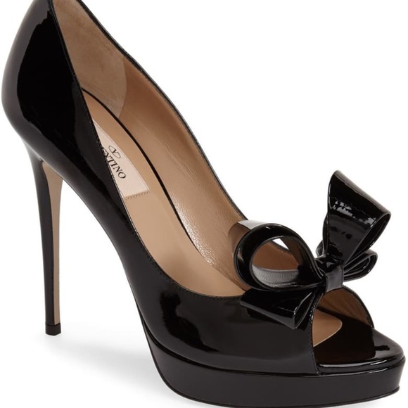Valentino Shoes Bow Heels 👠 Gently Used - Picture 1 of 11